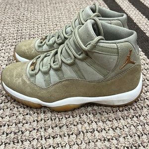 Women’s Air Jordan 11 Retro “Olive Lux”